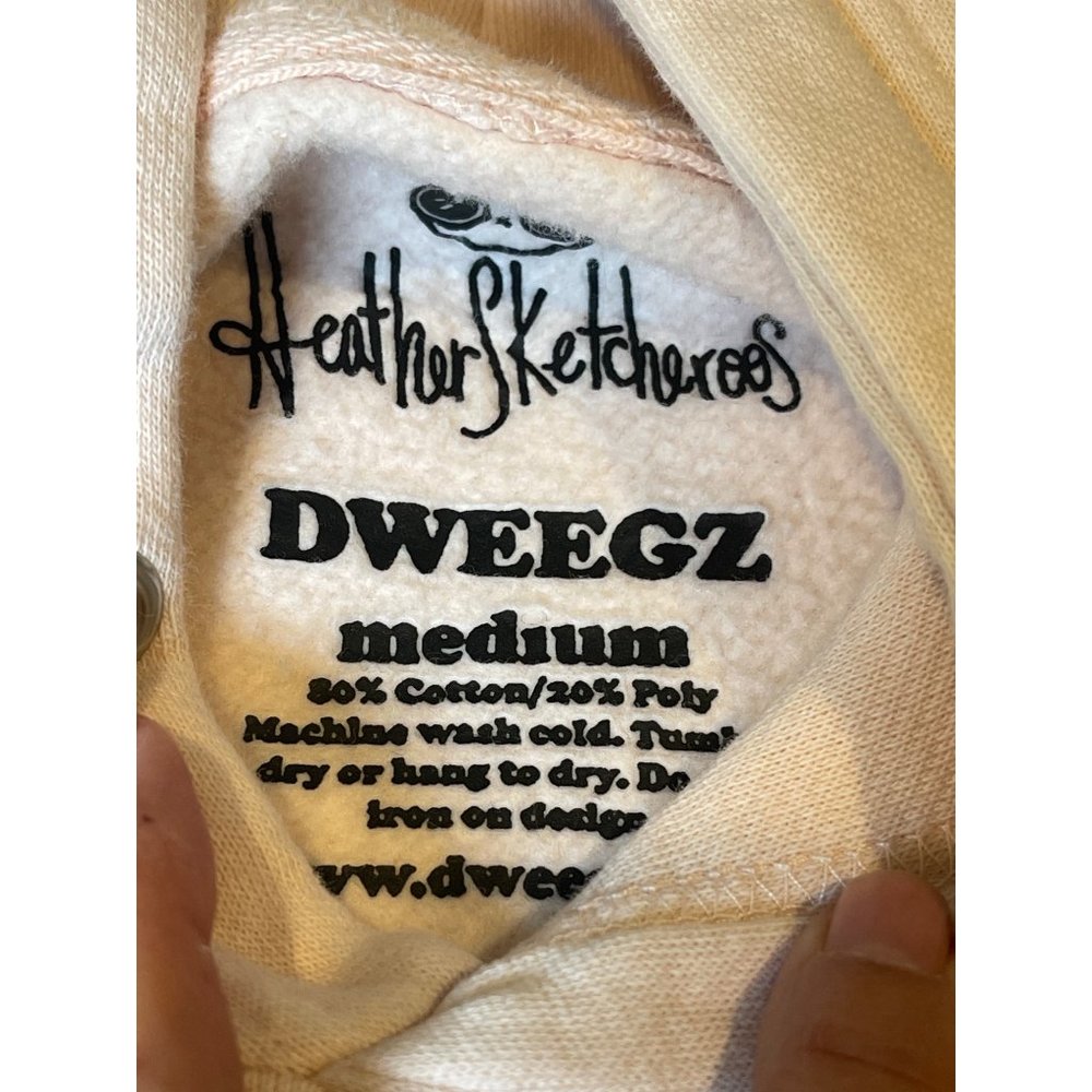 HeatherSketcheroos Dweegz Baker Bunneh Embroidered Adult Hoodie Lt Pink Sz M - Picture 4 of 5